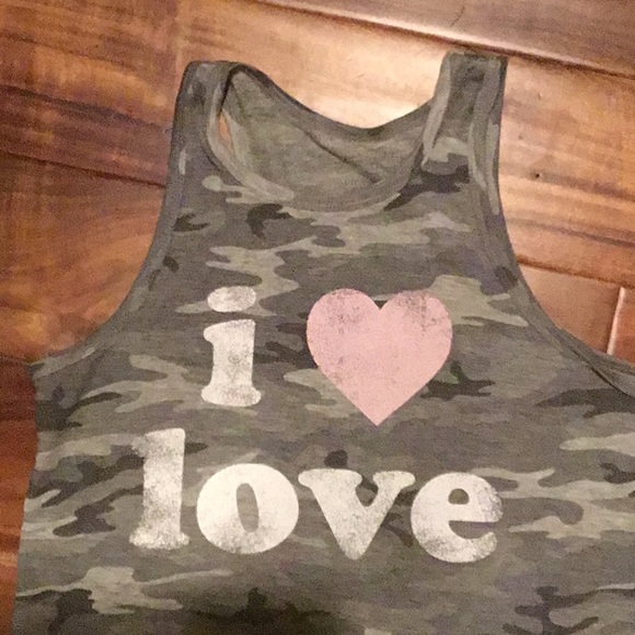Grey Camo Tank top size small NWT - Picture 2 of 7